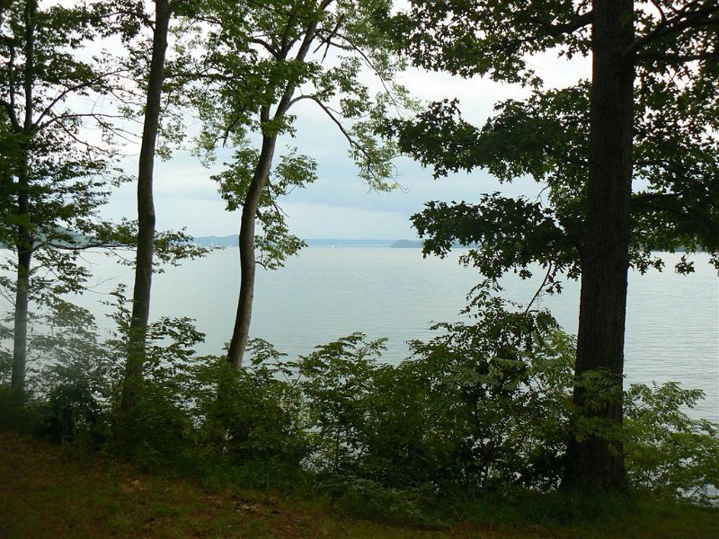 118-View from cabins-Hwy 431 bridge.JPG